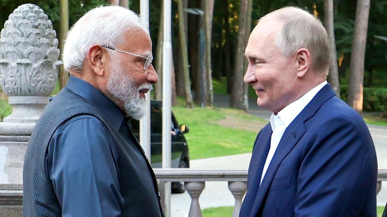russia putin gave Cheaper Russian oil more S-400 for India amid Trump tariffs claim report