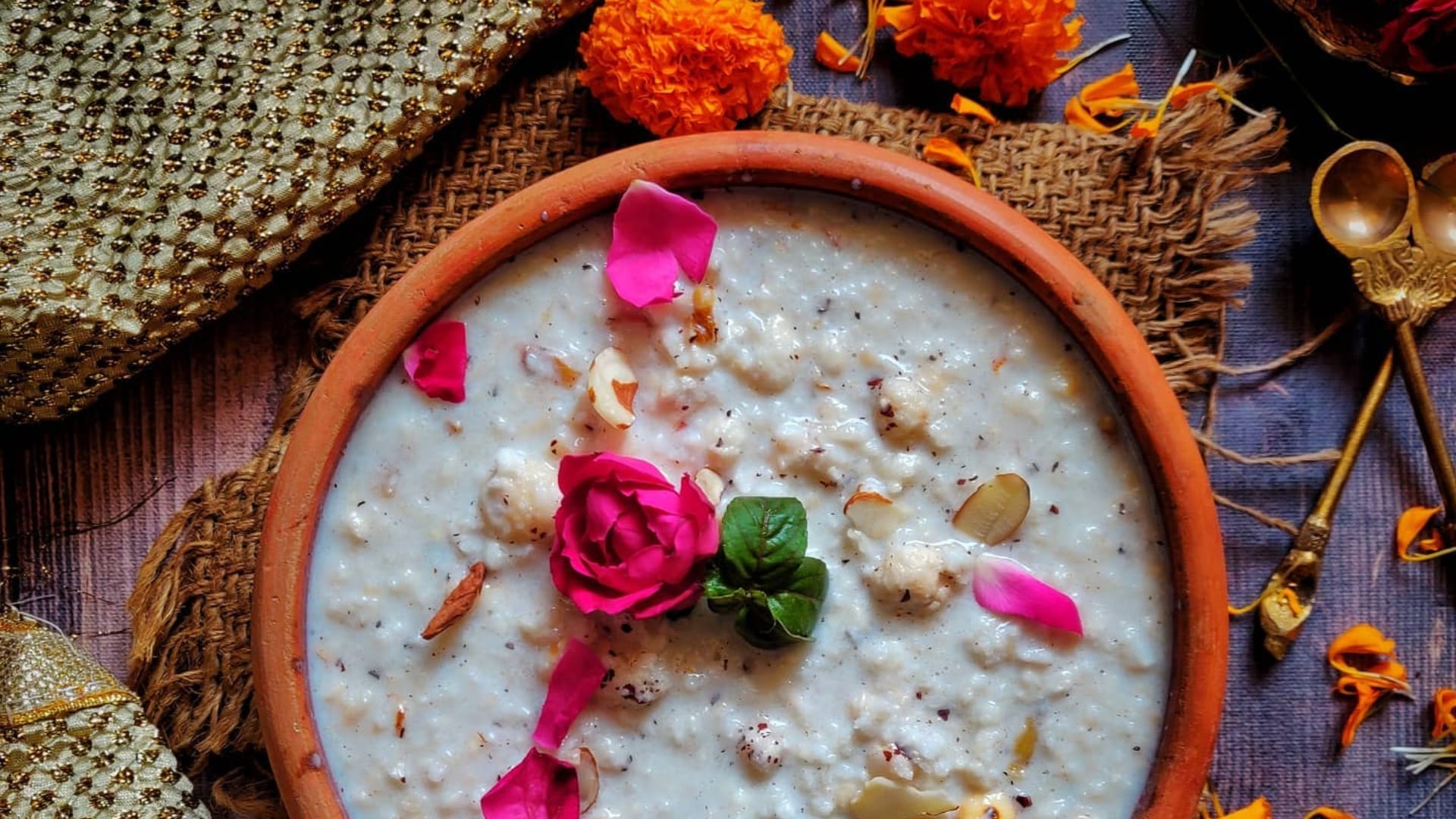 Shardiya Navratri 2024 maa brahmacharini bhog in hindi 2nd day bhog recipe of navratri