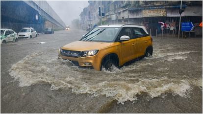 Monsoon weather update heavy rain in Mumbai Odisha, Madhya Pradesh alert for many states landslides flood news