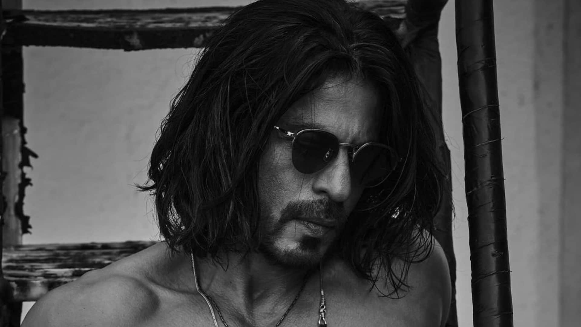 These Bollywood Actors Known For Hit Movies  akshay kumar shahrukh khan salman khan ajay devgan aamir khan