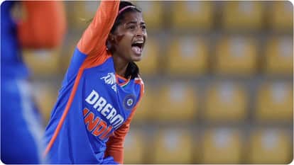 Spinner Shreyanka Patil ruled out of womens t20 world cup 2026 BCCI names Prema Rawat as replacement