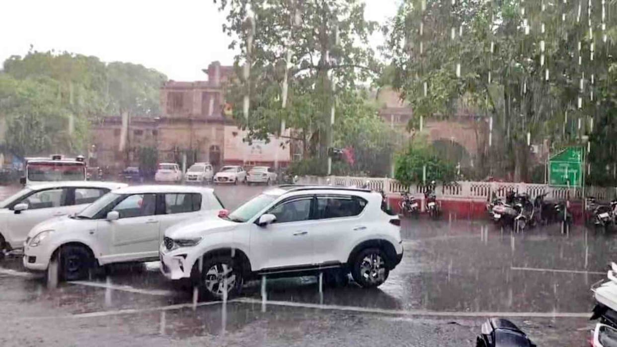 Ajmer Weather: After many days of humidity, Sawan brought the first rain