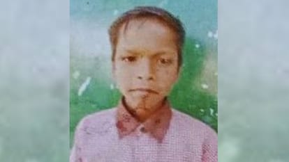 Lucknow: A 10 years old died after got hit in a stunt.