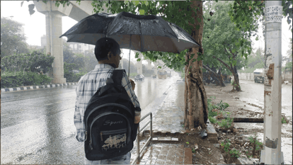 Delhi NCR today weather update Rain in many areas of Delhi noida ghaziabad