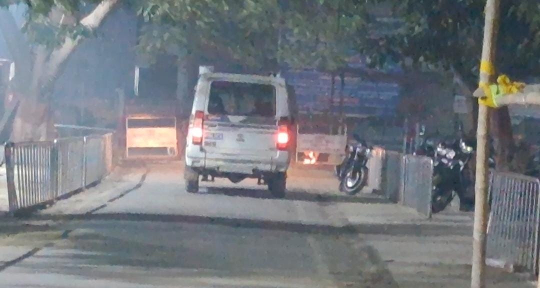 Bihar News : Bihar Police lathicharge on skmch medical students after attack on police vehicle check