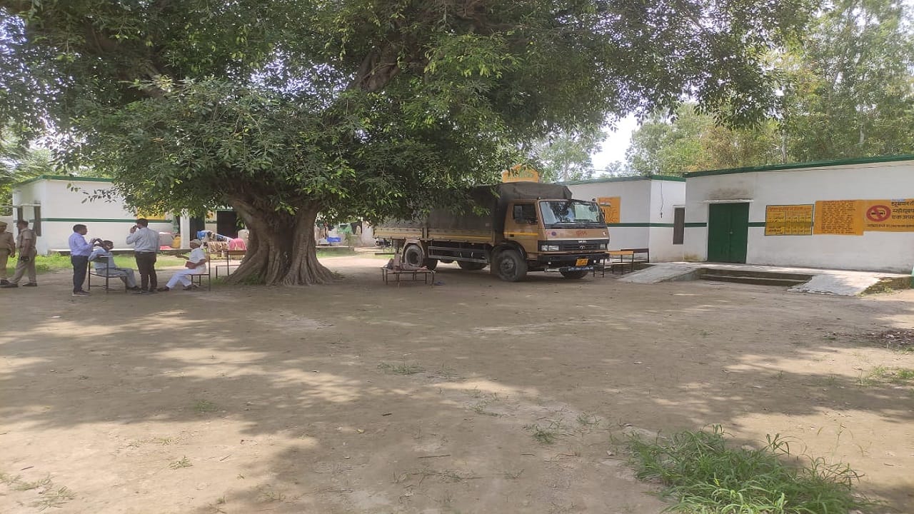 man dies who injured in Gausganj violence tension in the village