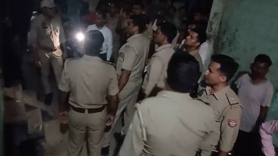 fight broke out after argument over dog In Etah Three people injured and firing spread panic