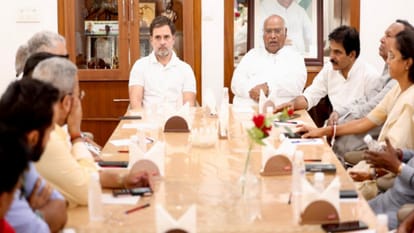 Crack in opposition alliance India bloc, SP left MVA, Mamata also angry; Know why such situations arose