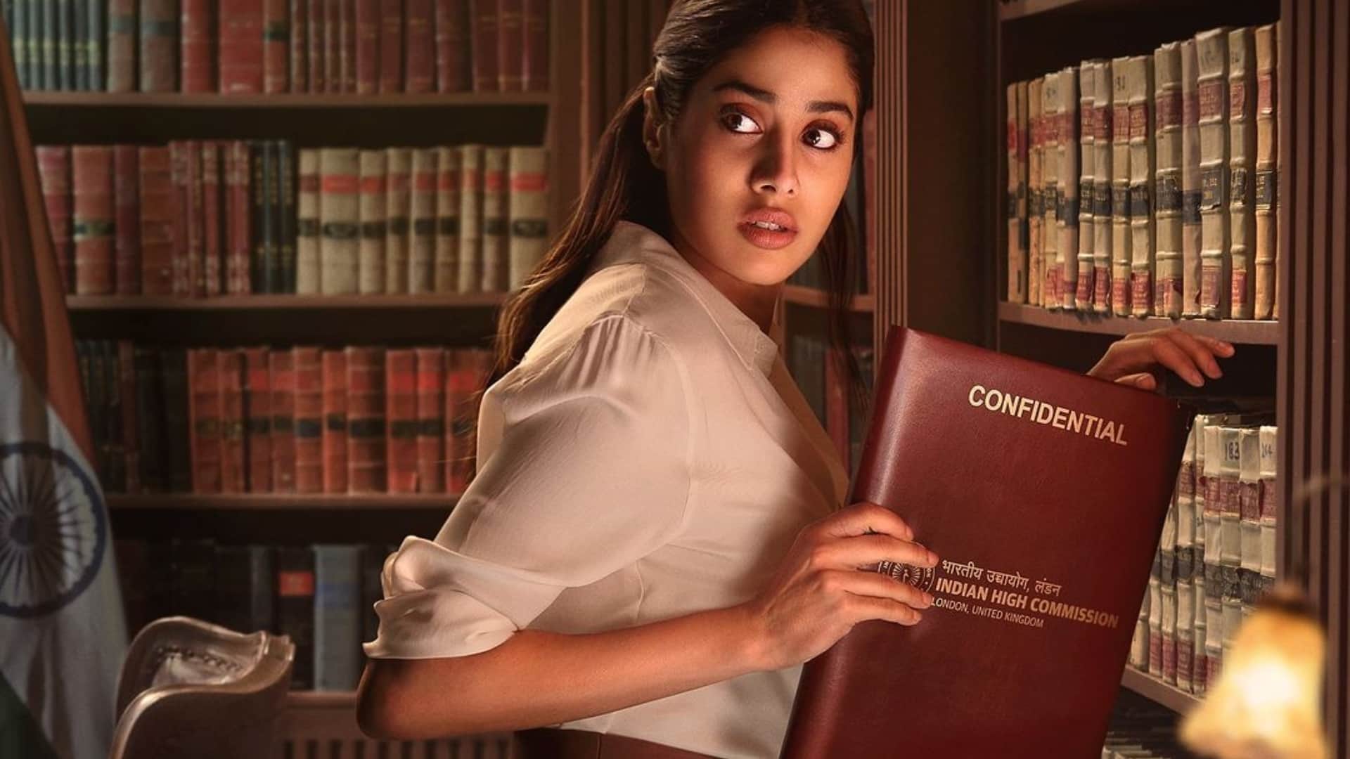 Ulajh actress Jahnvi Kapoor favorite star Devara star NTR ahead of Amitabh Hrithik bad news star Vicky Kaushal
