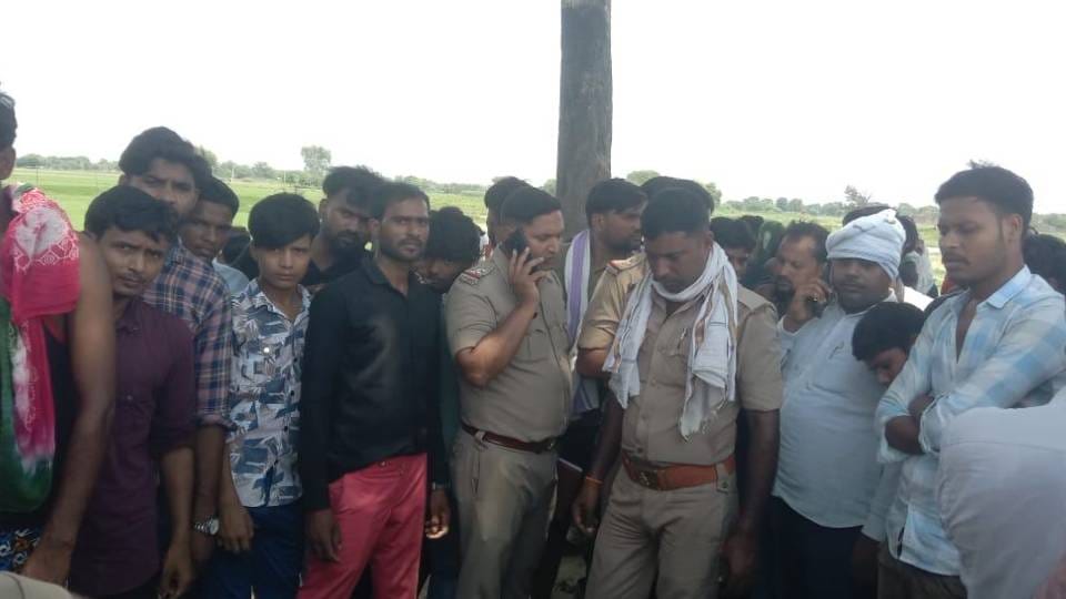 Sisters drowning in canal in Mainpuri younger brother could not save them told with his own eyes