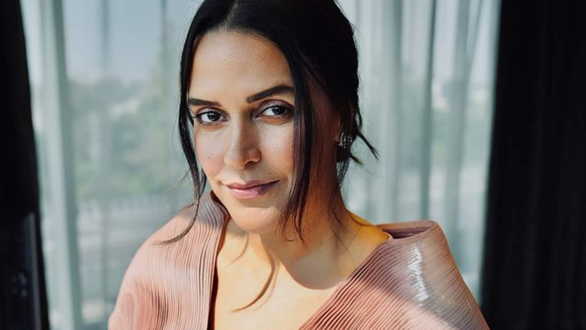 Bollywood Actress Neha Dhupia Celebrating her Birthday started Career from TV serial also had many controversy