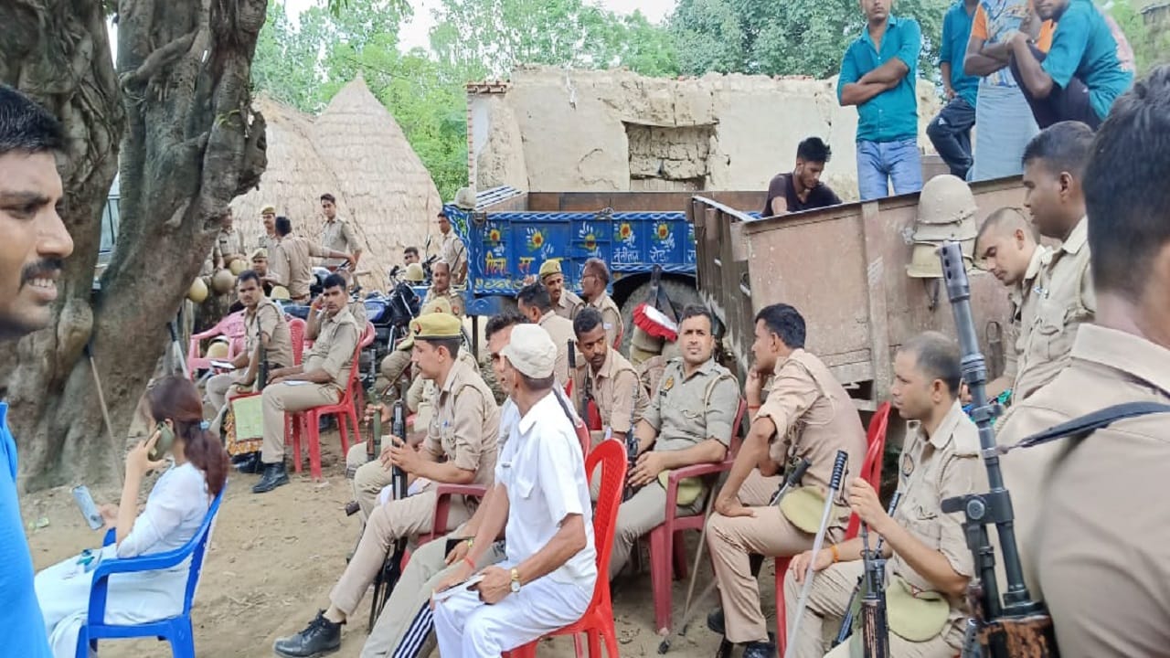 man dies who injured in Gausganj violence tension in the village