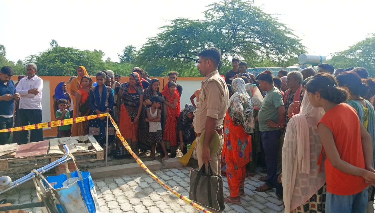 A guard murdered in Shivgarh thana kshetra in Raebareli.