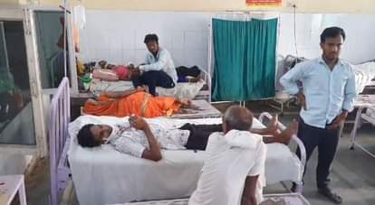 अस्पताल में भर्ती घायल