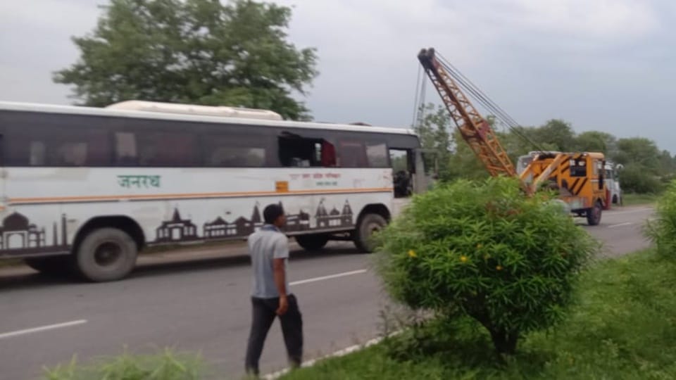 Rampur Bus Accident: Passengers of both buses were asleep, sound of explosion caused screams