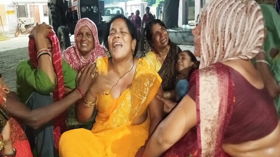 Kanwadiya returning after performing Jalabhishek of Lord Shiva Death an accident
