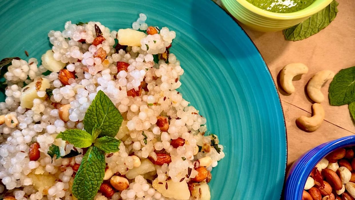 Navratri 2024 Special Recipe how to make tasty sabudana khichadi at home