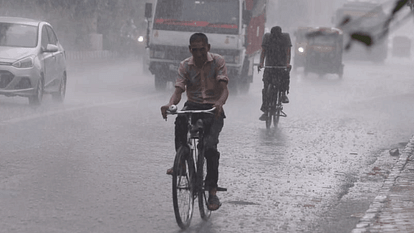 Delhi NCR today weather update Rain in many areas of Delhi noida ghaziabad