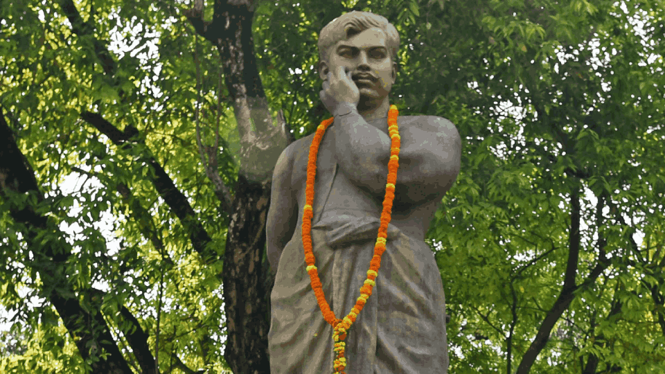 Chandrashekhar Azad Jayanti Proposal to show Azad's ashes to the world in Maha Kumbh