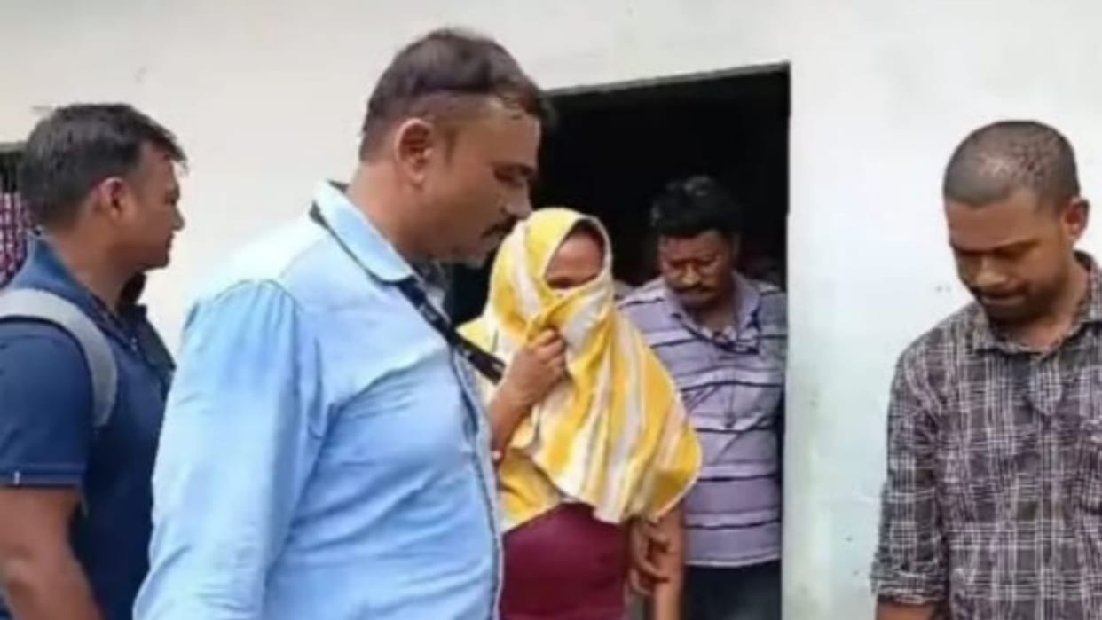 ATS arrested young man for operating telephone exchange in Jaunpur