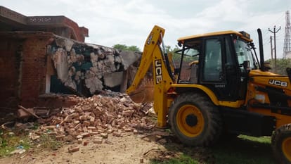 Bulldozer action taken after CM Yogi rebuke in Rohit murder case in Ballia