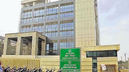 Greater Noida Authority gave ultimatum to 32 defaulting builders