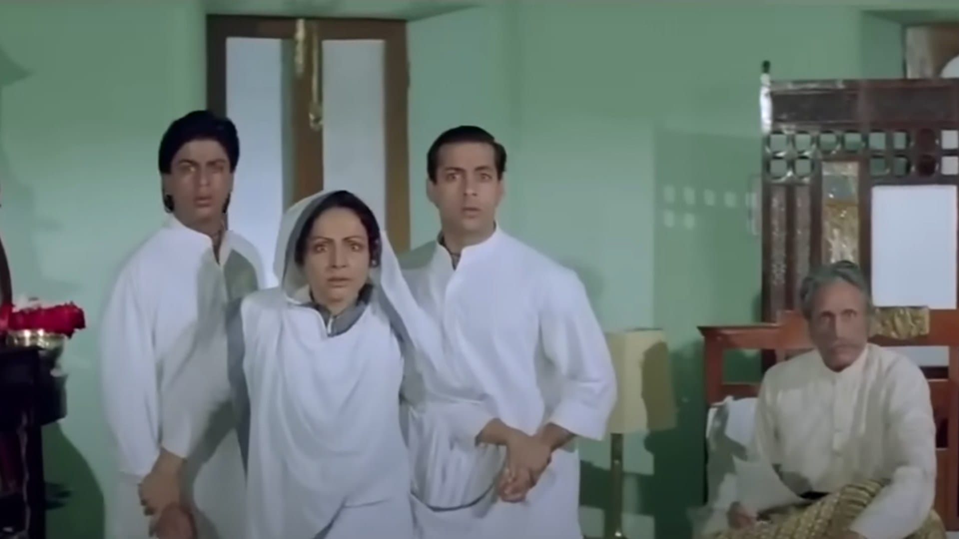 Karan Arjun Re Release Rakesh Roshan unveils the trailer release date of shah rukh khan salman khan film