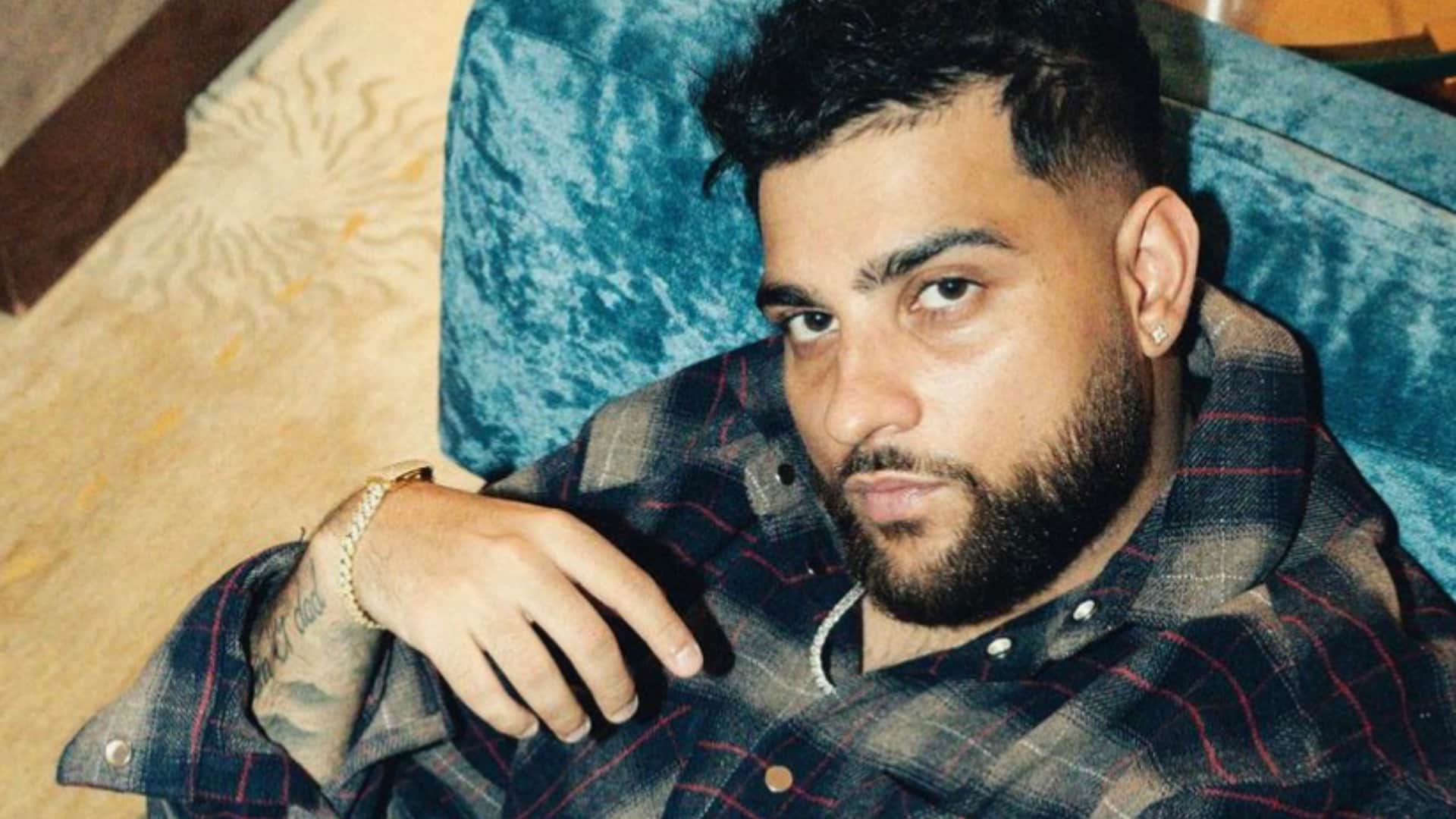 Bad Newz singer Karan Aujla known for his tussle with Sidhu Musewala click here to know about the controversy