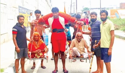 Kanwar Yatra: Daughter brings 30 liters of Gangajal for her ailing mother, son becomes  Shravan  for her pare