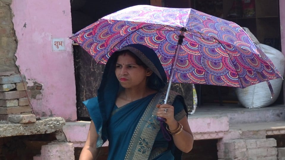 It drizzled in the morning, then the strong sun and humidity troubled us