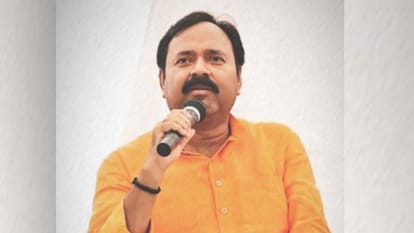 Sitapur: भाजपा सांसद का छलका दर्द, राज्यपाल से की डीएफओ की शिकायत, लगाए गंभीर आरोप BJP MP complains about DFO to UP Governor Anandi Ben Patel.