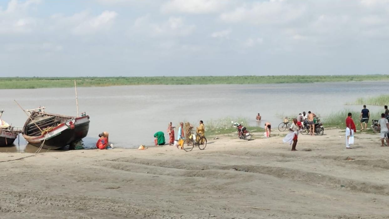 Bihar Flood: People in panic due to rising water level of Ganga in Begusarai; Crops submerged, Bihar Weather