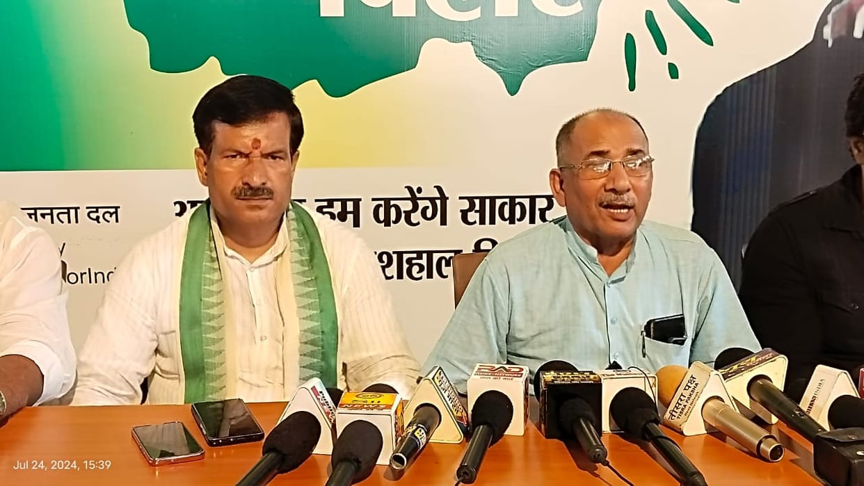 Bihar News: RJD targets NDA government, Nitish Kumar;  Special package, budget, Tejashwi Yadav