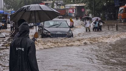 Gujarat in danger of Cyclone Asna first storm to form Arabian Sea August after 1976