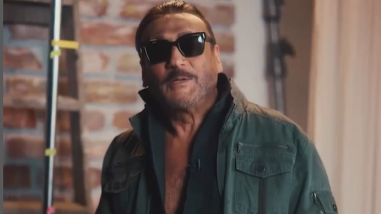 Jackie shroff reacts on pakistani actors ban from social media in india in waves 2025 event