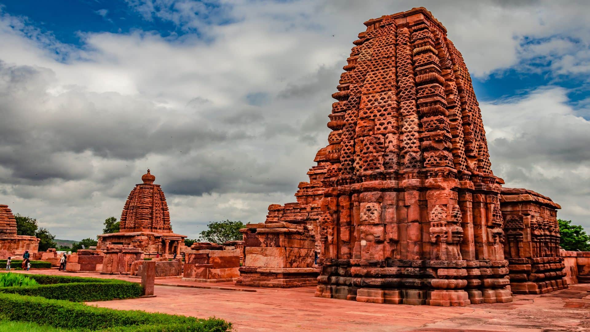 12 Jyotirlinga Name List And Location in Hindi Sawan Me Jyotirlinga Darshan