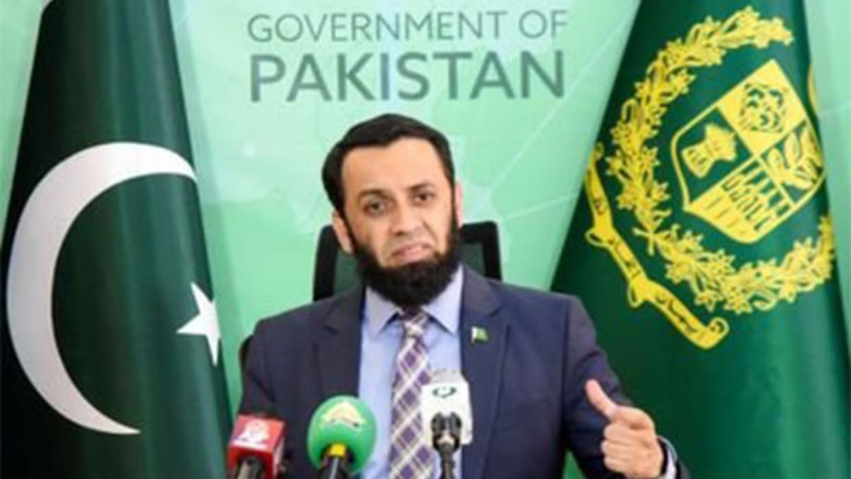 "Shehbaz Sharif govt firm on banning Imran's party" says Pakistan information minister
