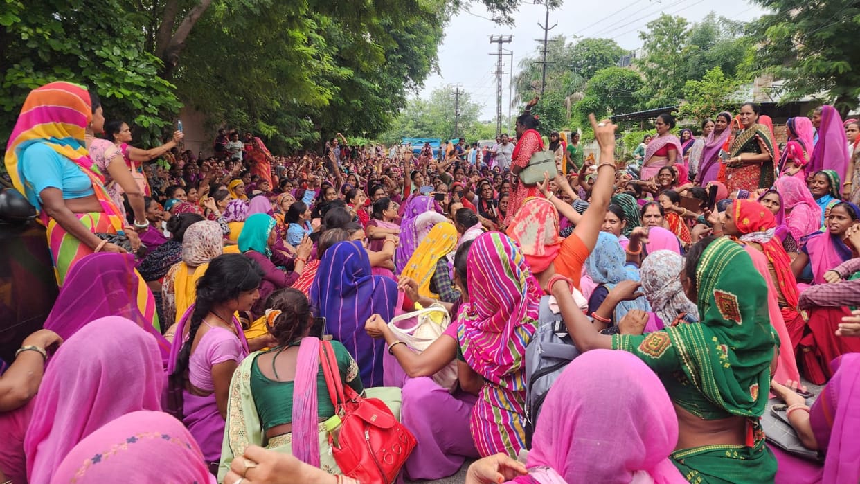 Demonstration by Anganwadi workers in the capital Jaipur