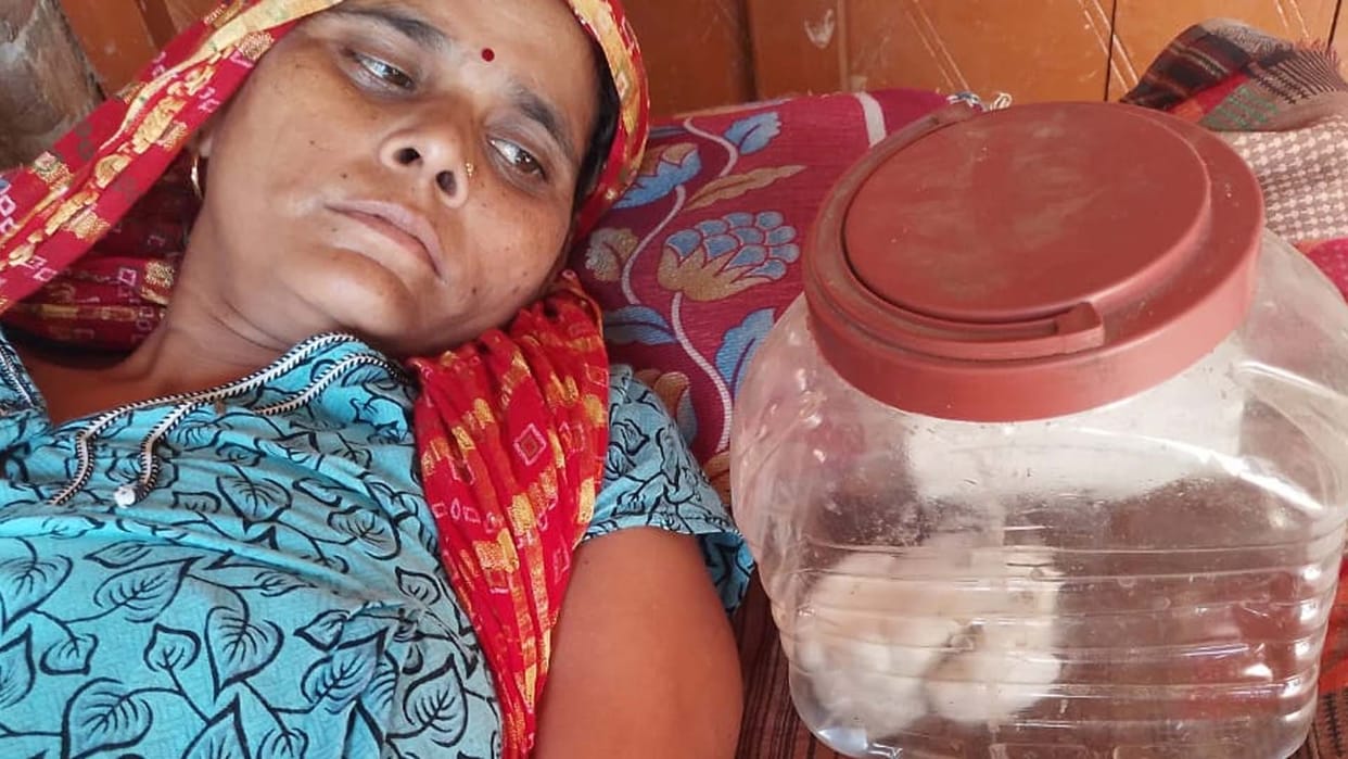 Towel left in the stomach of a woman during operation in Auraiya