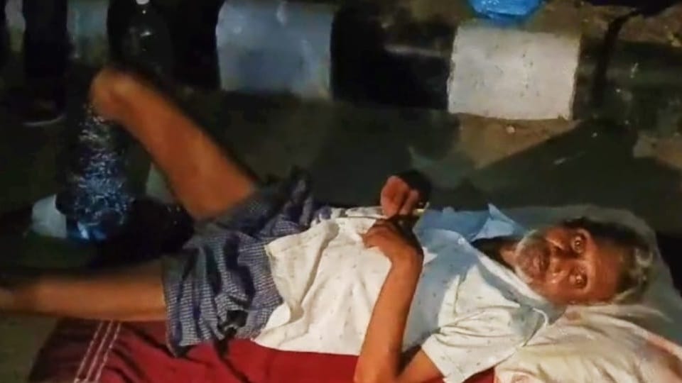 patient lay on ground in pain for four hours waiting for 108 ambulance in Ludhiana