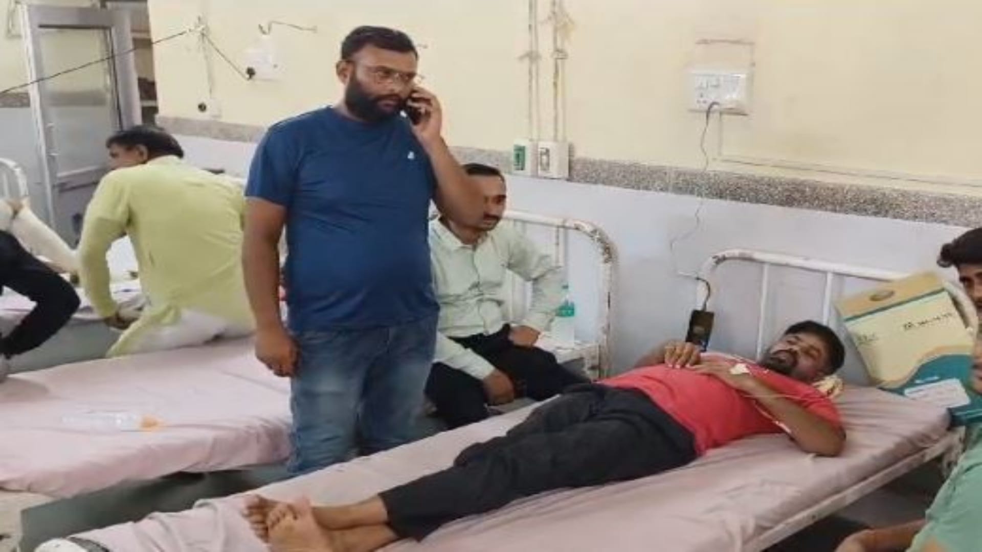 घायल कंपाउंडर