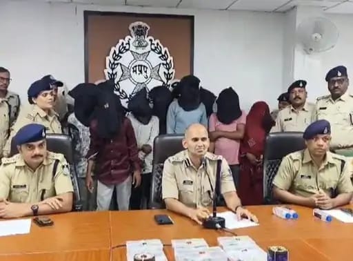Ratlam: Police arrested theft-robbery gang, the accused used to travel after the incident.