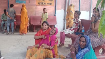Sant Kabir Nagar DM has appealed to all those who do not know how to swim, not to go into rivers or ponds