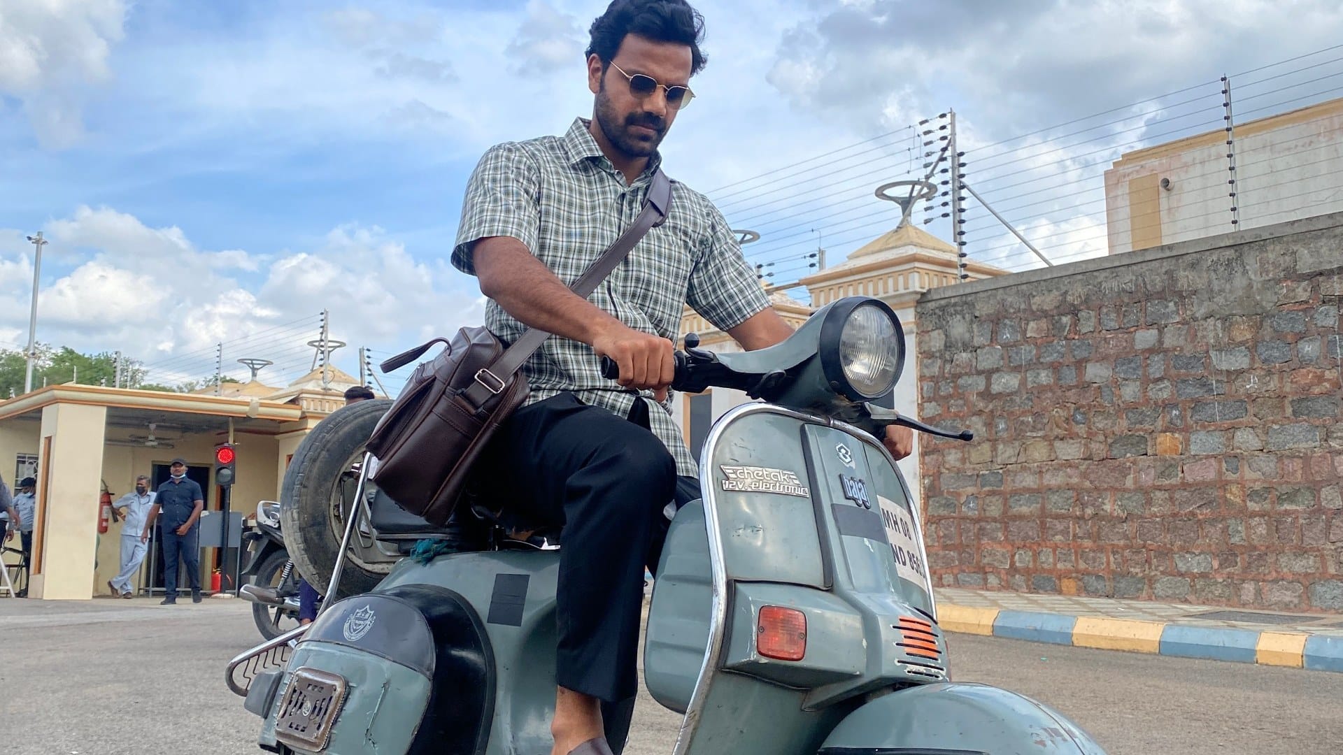 Apna Adda with Pankaj shukla series interesting journey of actor Saurabh goyal sarfira chhori jamun Everest