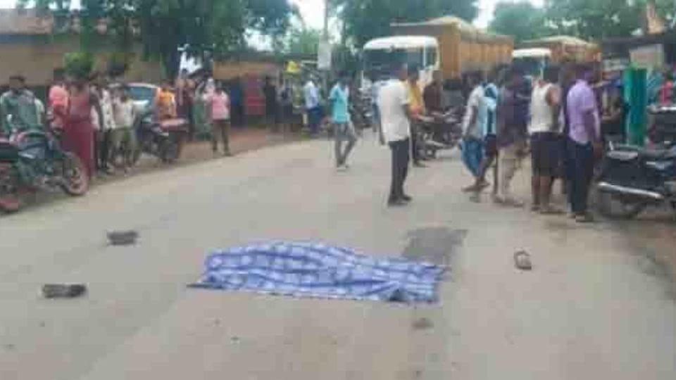 SECL employee dies due to truck collision in Raigarh