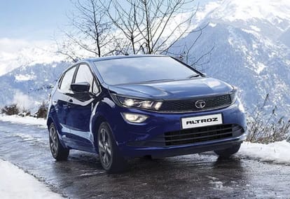 Best hatchback cars under 10 lakhs in india
