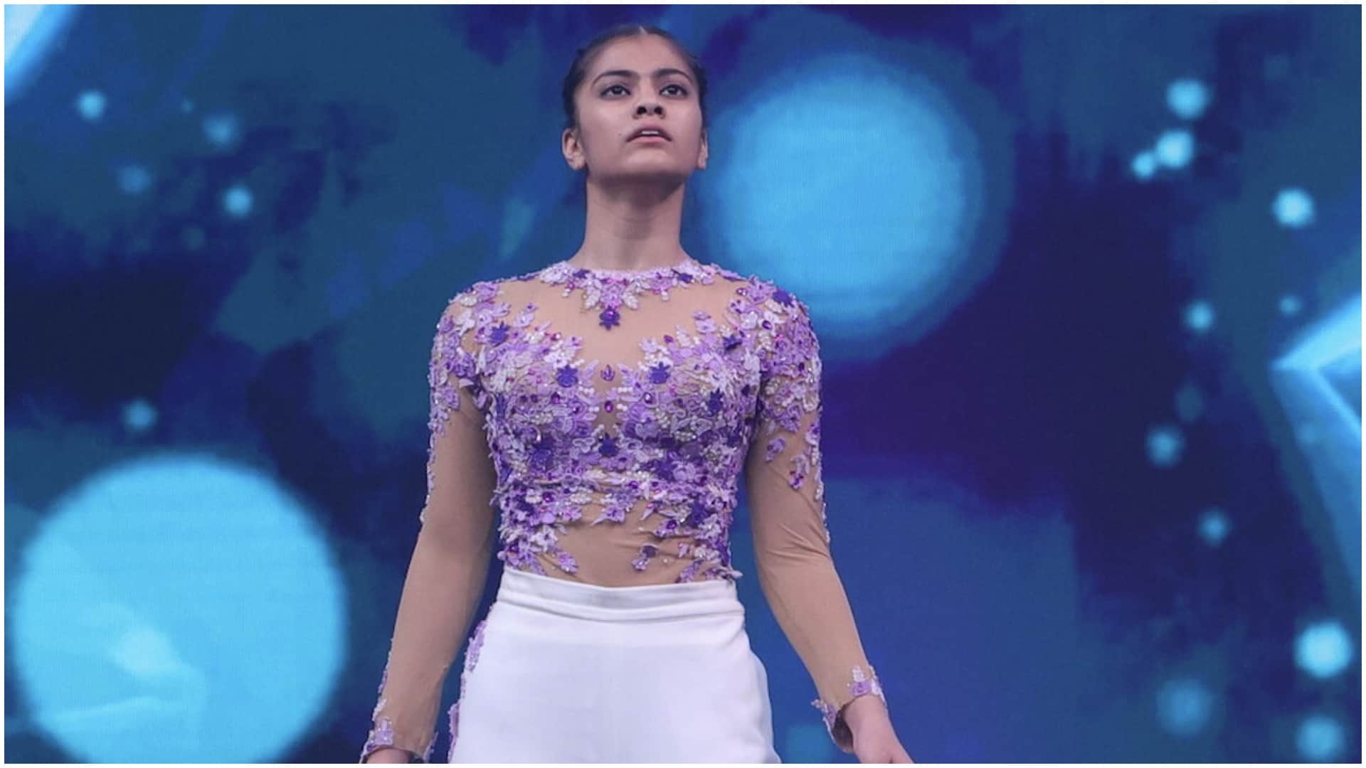 Karisma Kapoor Geeta Kapoor and Terence Lewis praised Vaishnavi Shekhawat on India Best Dancer Season 4