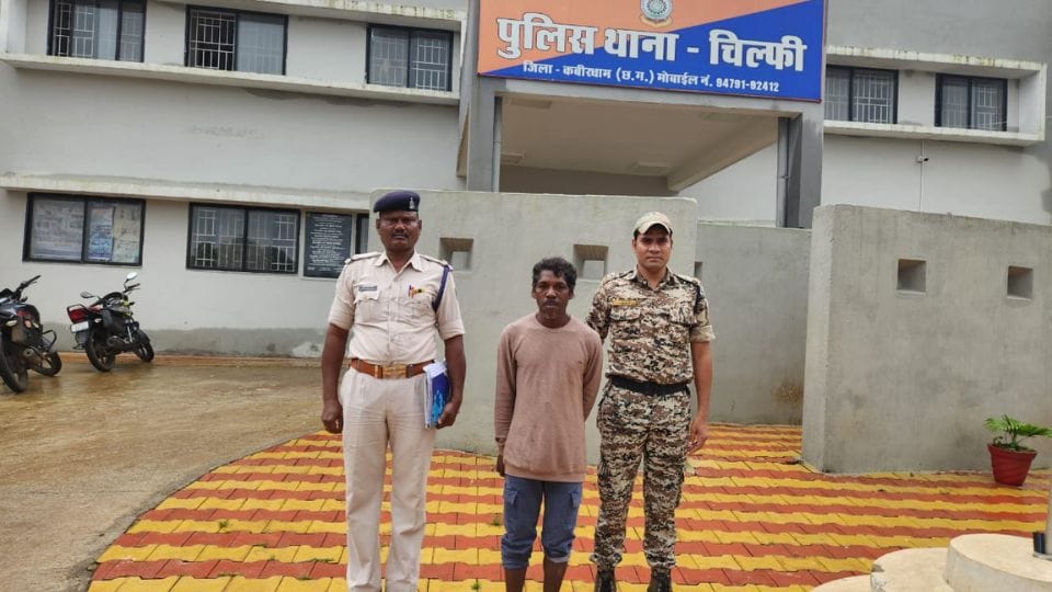 police arrested husband accused of killing his wife In Kabirdham