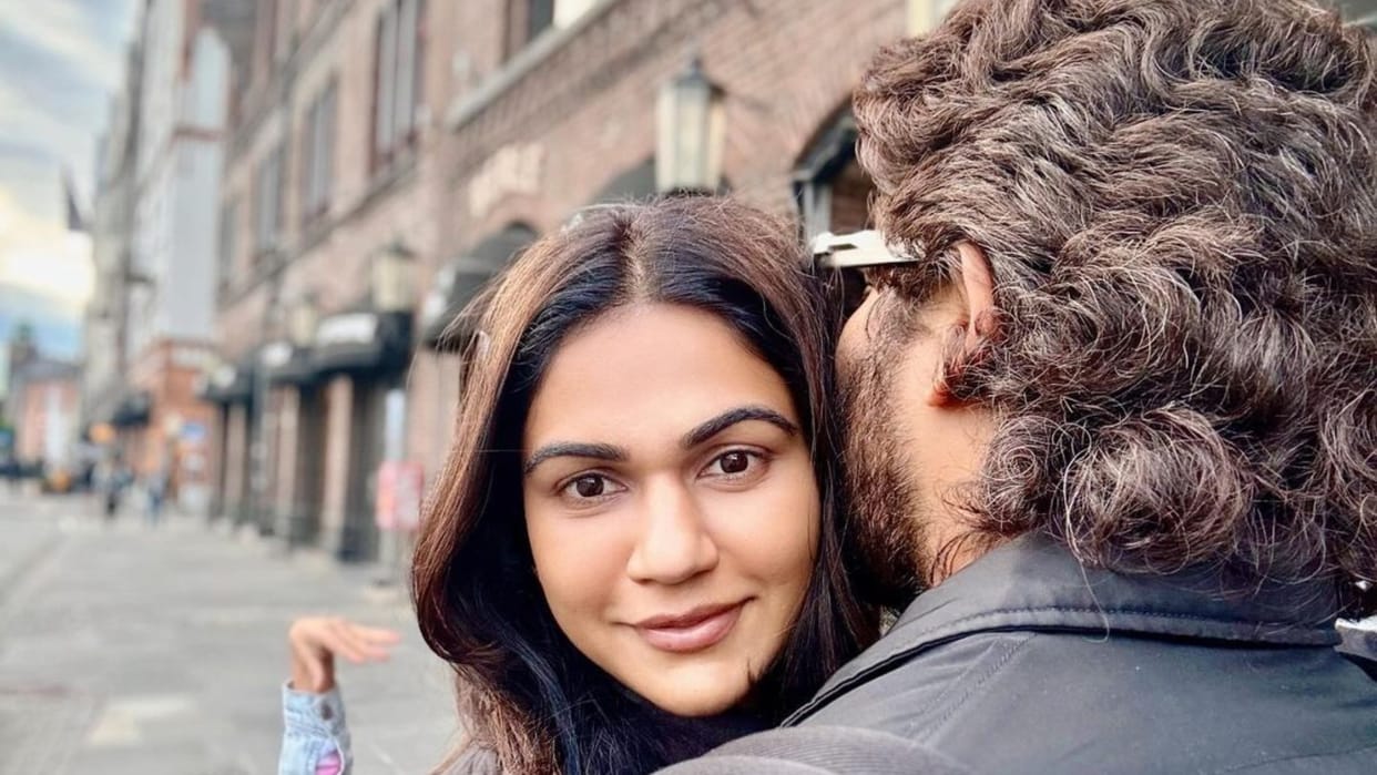 Pushpa 2 actor Allu Arjun wife shares Allu Arjun pic without showing face and beard