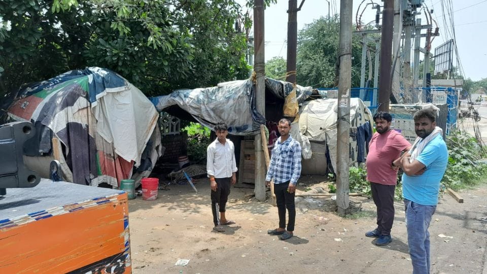 unknown vehicle ran over people sleeping on roadside in Greater Noida